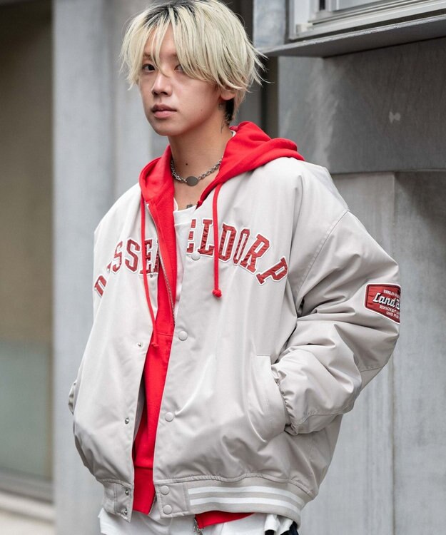 WEGO 【ユニセックス着用ITEM】グラフィックパファースタジャン グレー