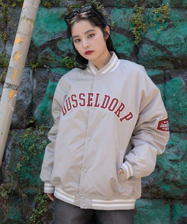 WEGO 【ユニセックス着用ITEM】グラフィックパファースタジャン グレー