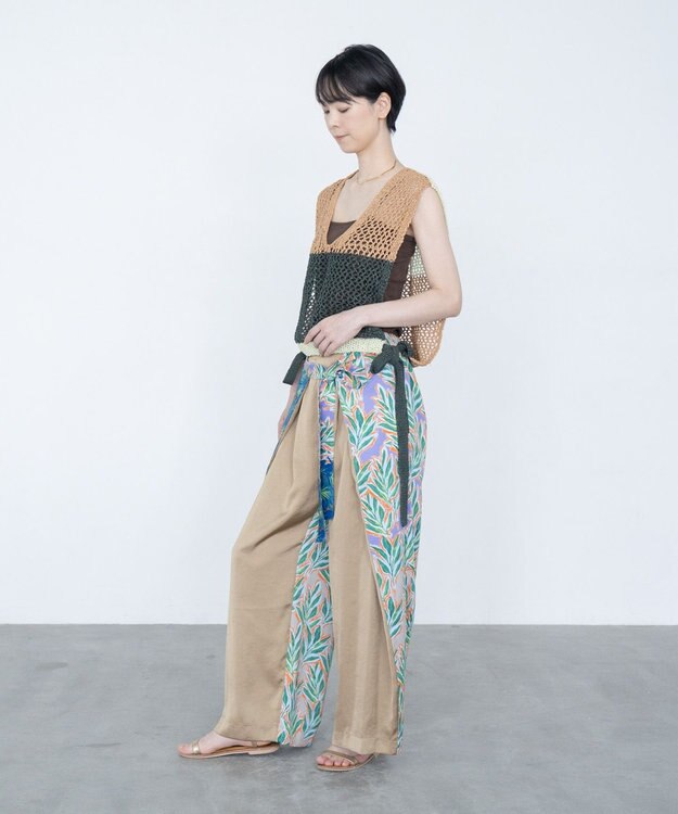 COQ STRATA 和紙ショート丈ベスト ベージュ