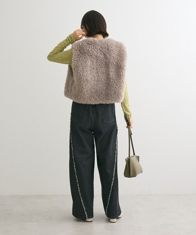 Green Parks ・ＥＬＥＮＣＡＲＥ　ＤＵＥ　シープファーショートベスト Gray Beige