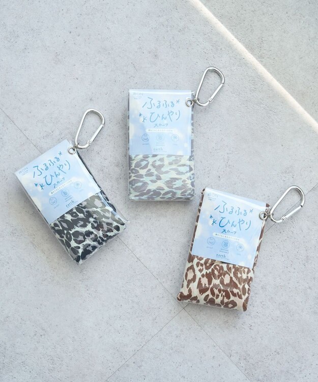 earth music&ecology 【予約】ふるふるひんやり アニマル柄スカーフ グレー