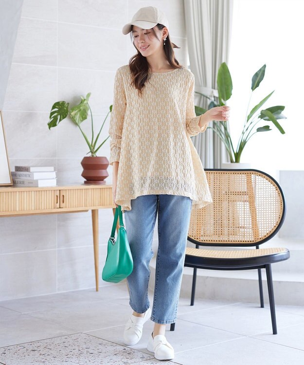 Tiaclasse L 花柄カットレースフレアトップス ピンクベージュ