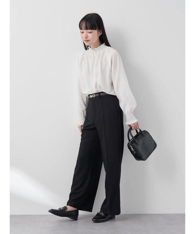 earth music&ecology シャーリングネックブラウス Dot