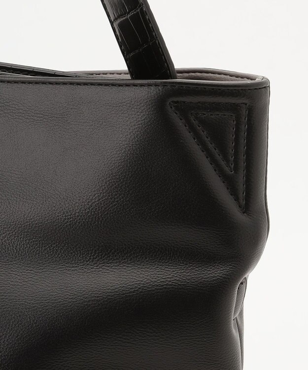 自由区 型押しクロコハンドルトート バック ブラック系