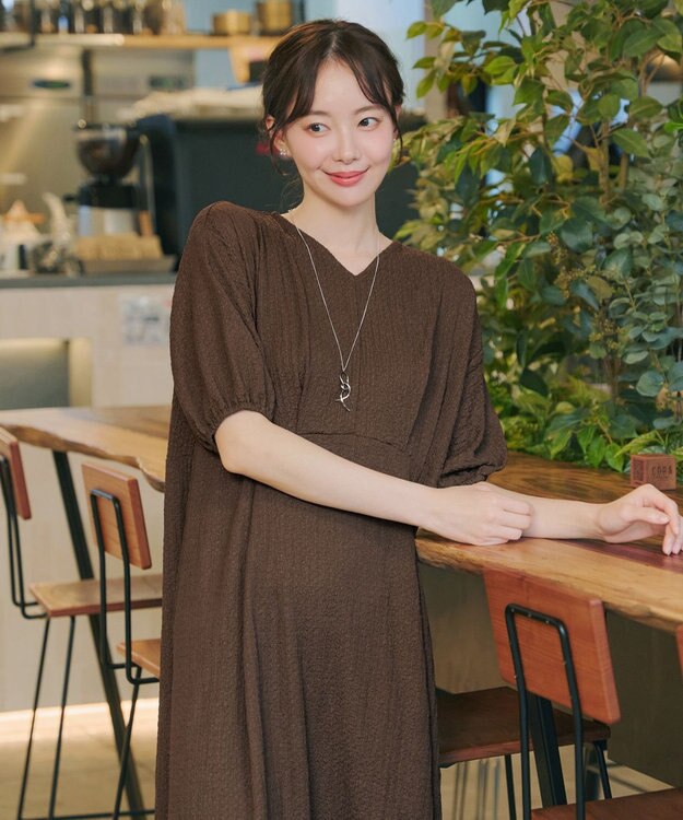 Tiaclasse L 【新色追加】ワッフルVネックワンピース ブラウン