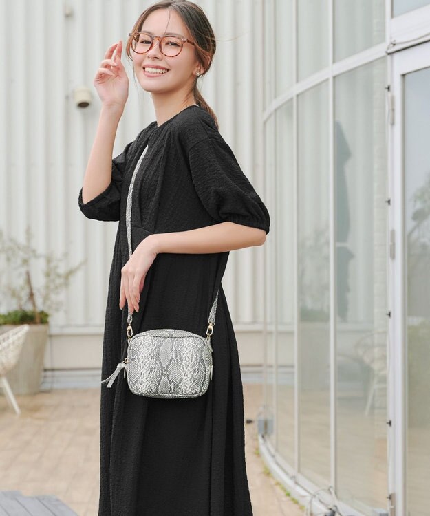 Tiaclasse L 【新色追加】ワッフルVネックワンピース ブラック