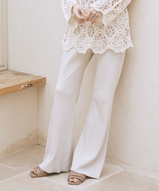 earth music&ecology セルフカットリブフレアパンツ Light Beige