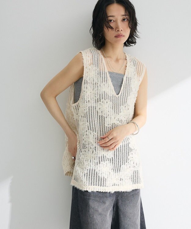 Green Parks テープ刺繍レースベスト Ivory