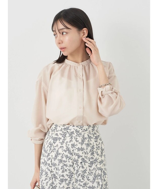 earth music&ecology シアーギャザーネックブラウス Beige