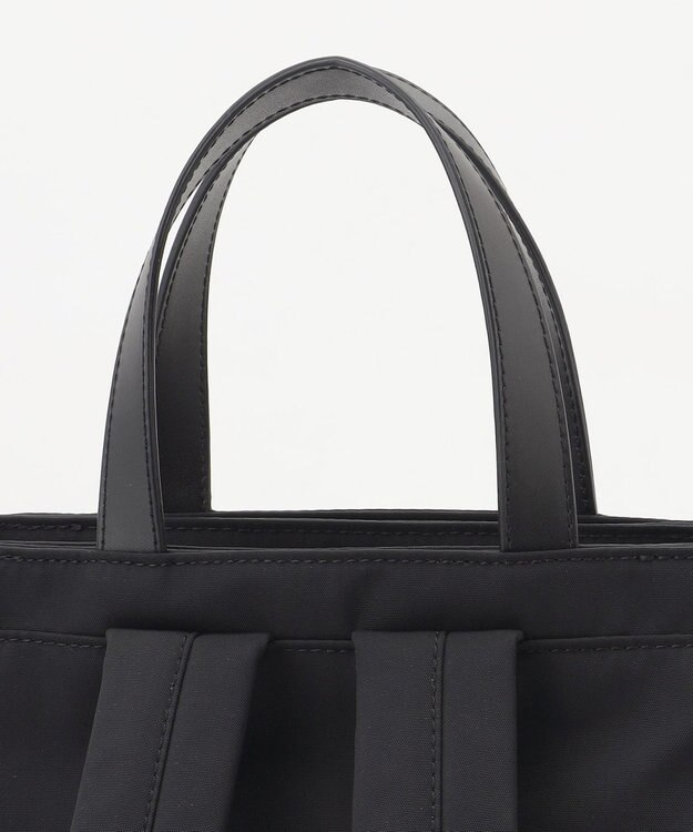 Y'SACCS アシメファスナーポケットリュック ブラック