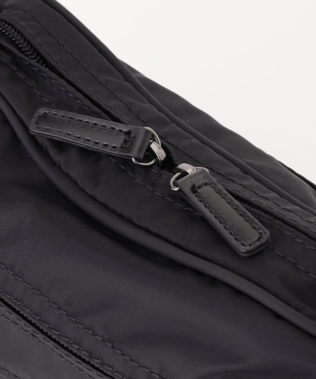 Y'SACCS 【Y’SACCS vous et】ナイロン×ポリウレタン ショルダー ブラック