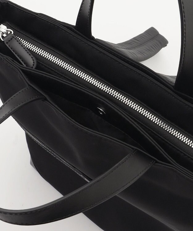 Y'SACCS アシメファスナーポケットリュック ブラック