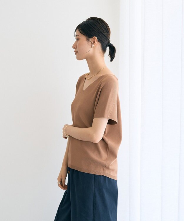 YECCA VECCA Vネックドルマンニット Camel