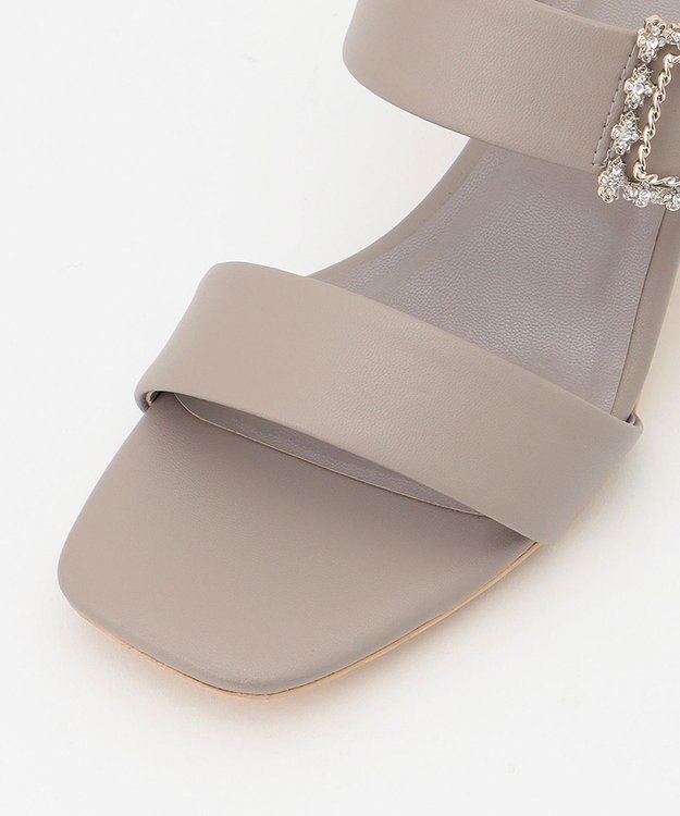 自由区 ビジューバックルサンダル ベージュ系