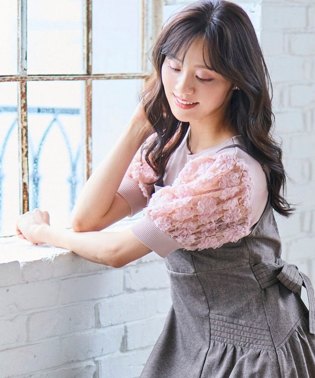 Feroux ブーケスリーブ ニットプルオーバー ピンク系