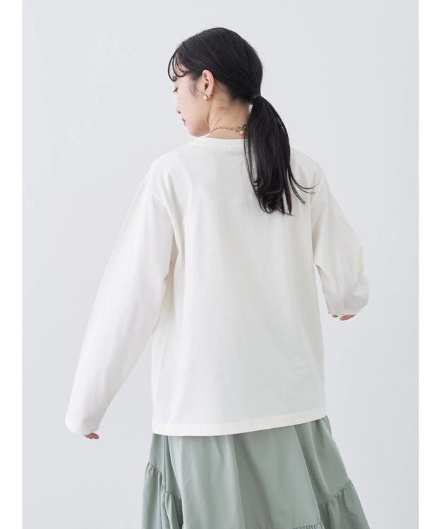 earth music&ecology ｓｔａｒ　ｃｌｕｓｔｅｒ　ロゴロンＴＥＥ Off White