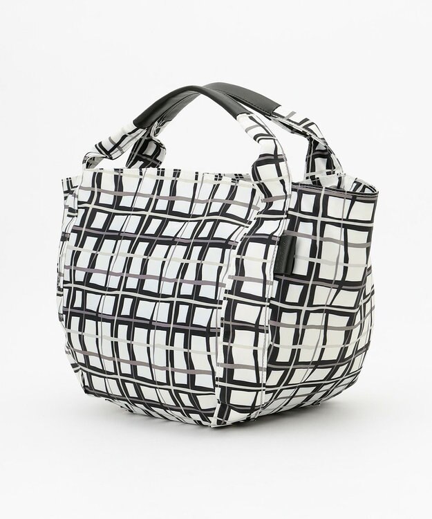 Y'SACCS 総柄プリントトートバッグ ブラック