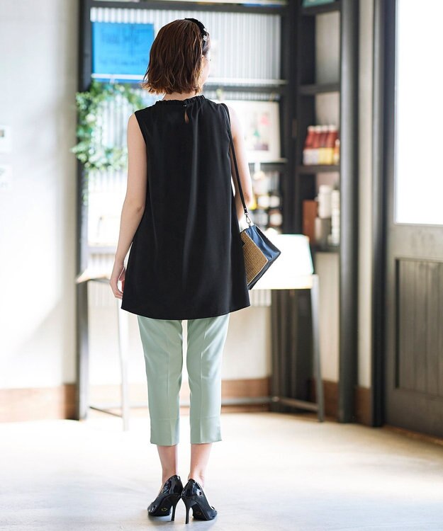 Tiaclasse 【洗える】体型カバーも叶うフリルカラーチュニックブラウス ブラック