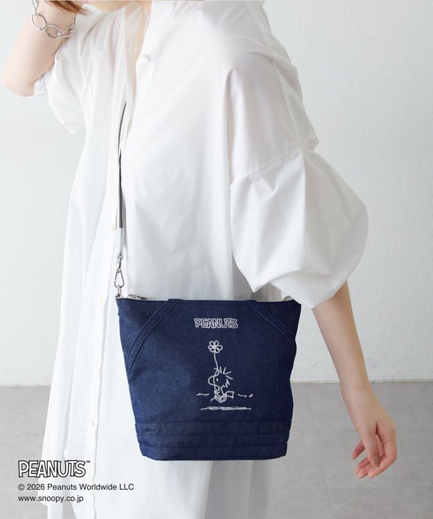 russet 《PEANUTS×russet》リバーシブルショルダーバッグ(CE-1755) Indigo