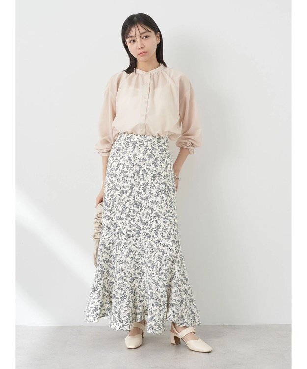 earth music&ecology シアーギャザーネックブラウス Beige