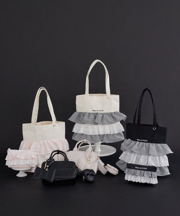 Maison de FLEUR EC限定フロントフリルトートバッグ Black