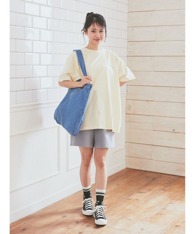 earth music&ecology Ｌｅｅ×ｅ．ｍ．ａ．ｅ　ＢＵＬＬＤＯＧ　ＰＲＩＮＴ　ＴＥＥ Cream