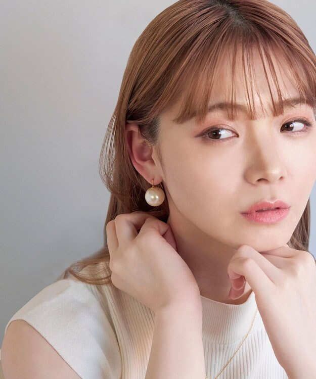 Phoebe 〈シリーズ累計販売5000点突破！〉≪TV番組着用商品≫ビッグパールフックピアス　ホワイト ゴールド