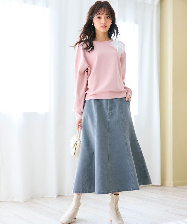 Feroux 【洗える】ローズコサージュ ダンボールプルオーバー ピンク系