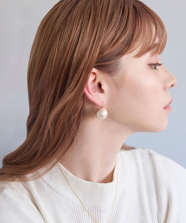 Phoebe 〈シリーズ累計販売5000点突破！〉≪TV番組着用商品≫ビッグパールフックピアス　ホワイト ゴールド