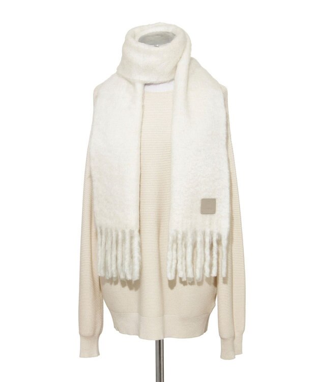 MOONBAT 【WEB限定】FURLA ウール混 ボリューム無地マフラー/幅25cm オフホワイト