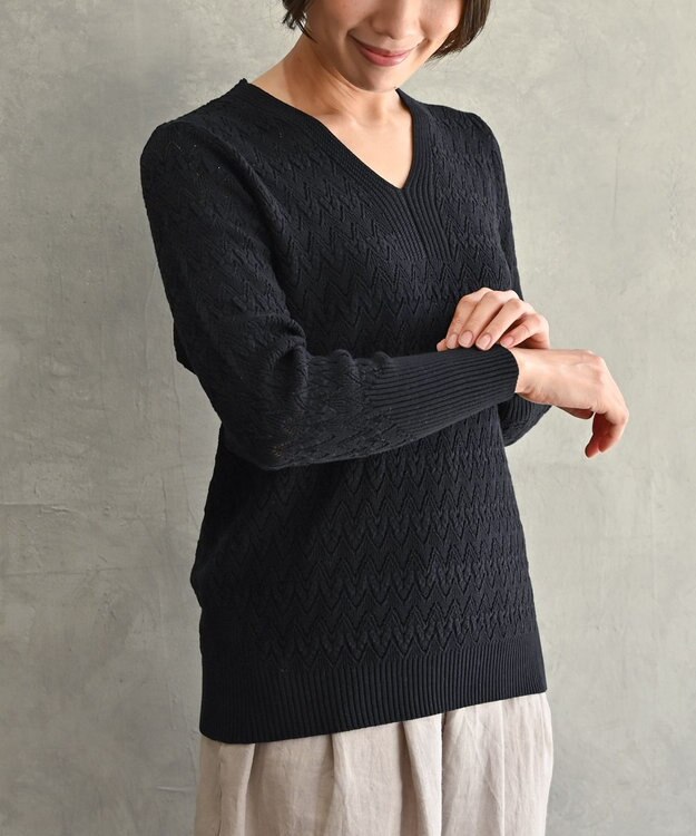 muuc 〈コットン100%強撚糸〉〈通気性が高いドライタッチな素材〉透かし編み 袖口リブ Vネック プルオーバー BLK ブラック