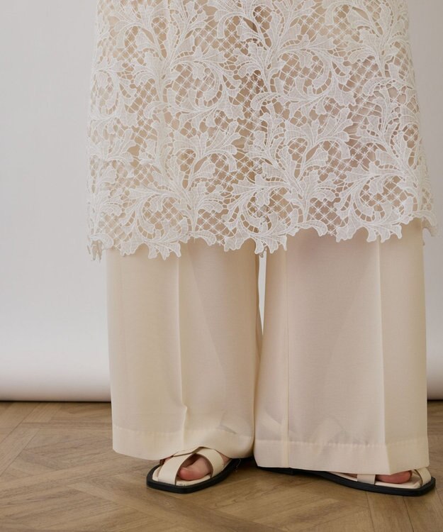 GRACE CONTINENTAL ケミカルレースストレートトップ ホワイト