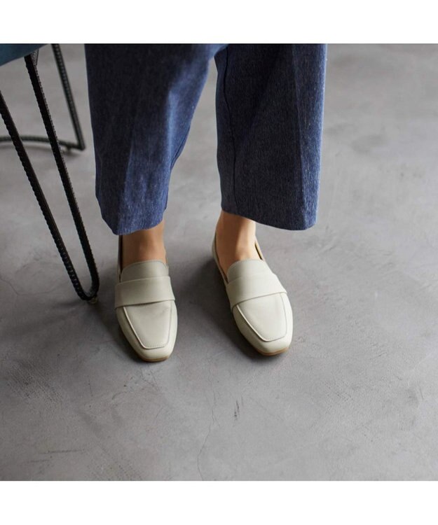 ing <ing>【WEB限定】レザーベルトローファー ライトグレー