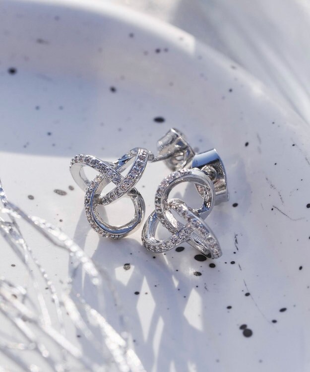 Tiaclasse 【選べる2TYPEデザイン】【金属アレルギー対応】 トゥワインピアス＆イヤリング ピアス：シルバー