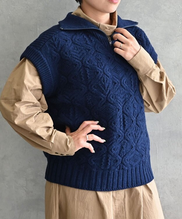 muuc 5種類の模様編み  パッチワーク柄ケーブル模様編みベスト