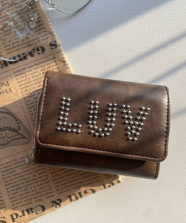 WEGO スタッズデザインウォレット ブラウン