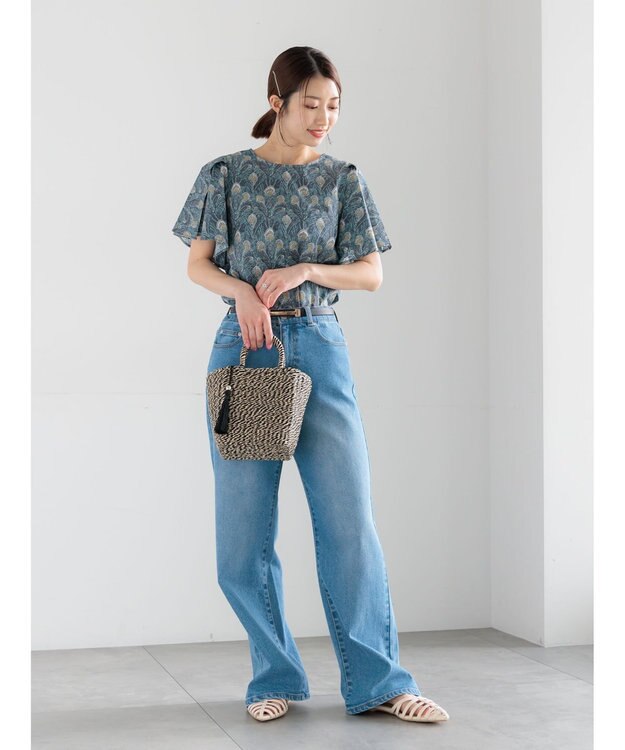 Te chichi 【LIBERTY FABRICS】フレアスリーブブラウス チャコールグレー