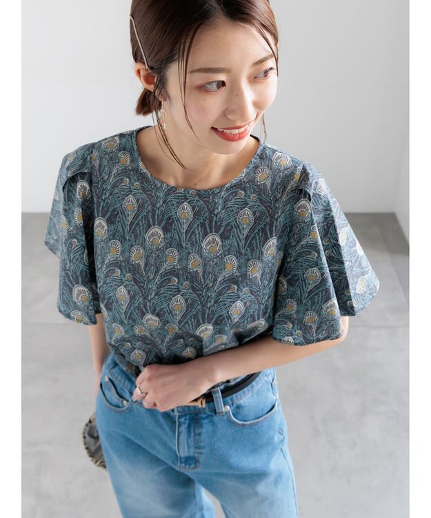 Te chichi 【LIBERTY FABRICS】フレアスリーブブラウス チャコールグレー