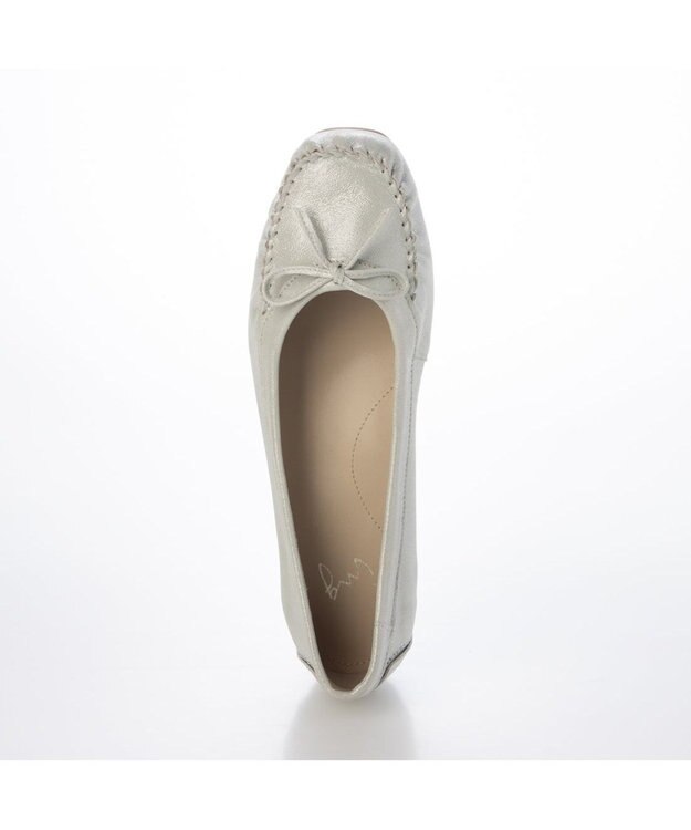 ing <ing>リボンモカシンシューズ シルバー