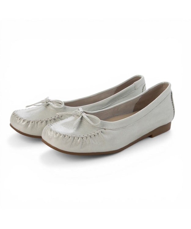 ing <ing>リボンモカシンシューズ シルバー