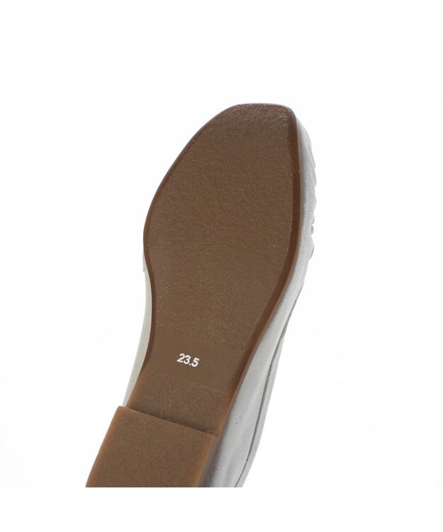 ing <ing>リボンモカシンシューズ シルバー