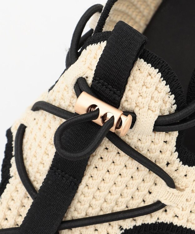 steppi 【一部店舗限定 / 洗える】厚底 スポーツサンダル ベージュ