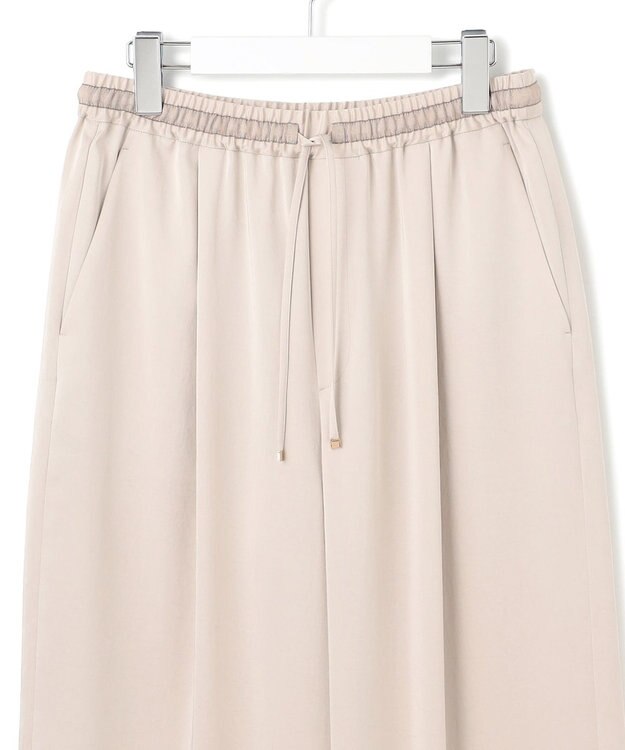 23区 【Oggi9月号掲載/撥水加工】スムースサテン タック ワイド パンツ ベージュ系