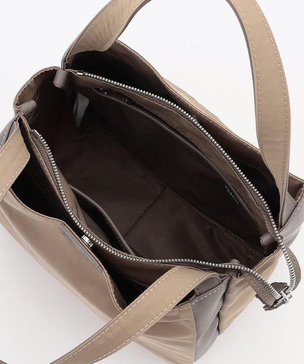 Y'SACCS スクエアすっきりトート Sサイズ ベージュ