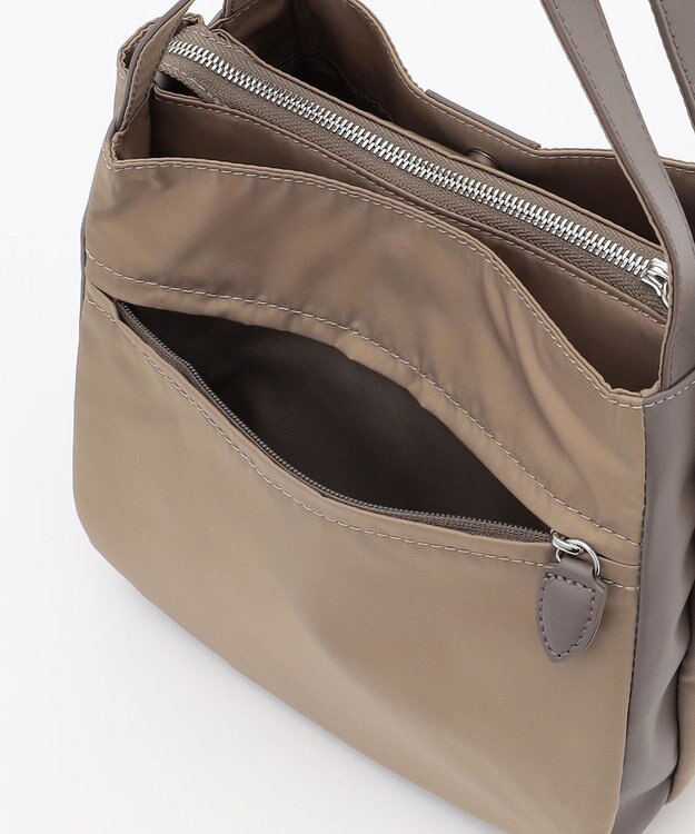 Y'SACCS スクエアすっきりトート Sサイズ ベージュ