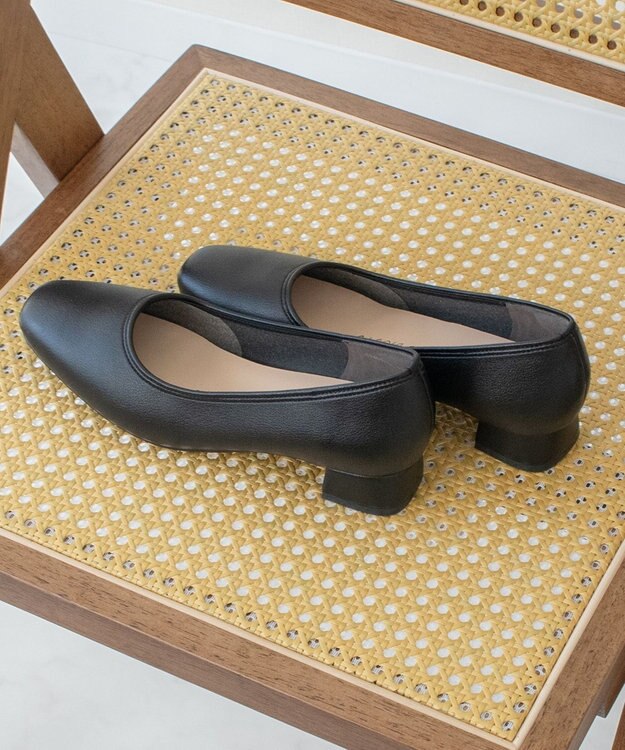 Bridget Birkin 【Bridget Birkin】晴雨兼用プレーンスクエアパンプス ブラック