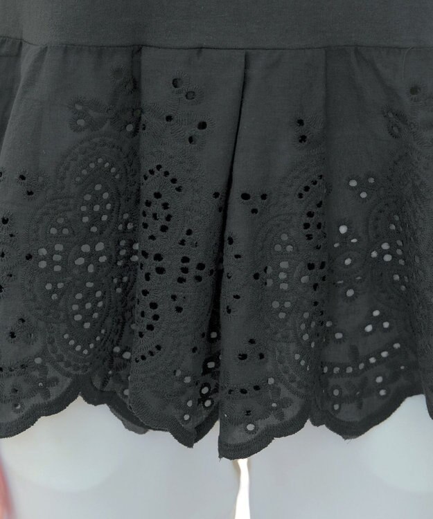 Tiaclasse 【洗える】刺繍レースドッキングカットソートップス チャコールグレー