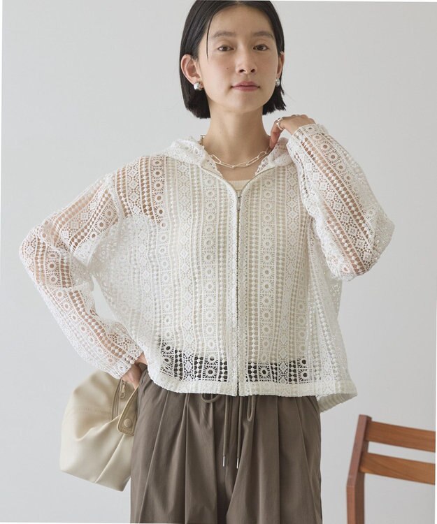 AMERICAN HOLIC 【先行予約】幾何学レースフードシャツ Off White