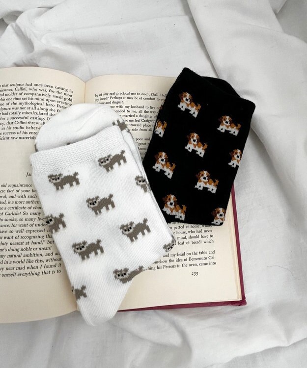 WEGO 総柄イヌクルーソックス ホワイト