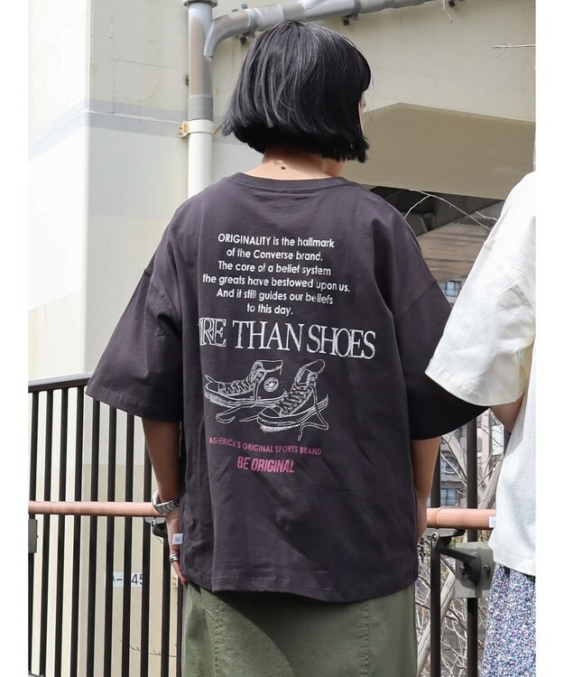 AMERICAN HOLIC ロゴカットプルオーバー／ＣＯＮＶＥＲＳＥ